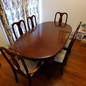 Cherry Wood Dining Table.